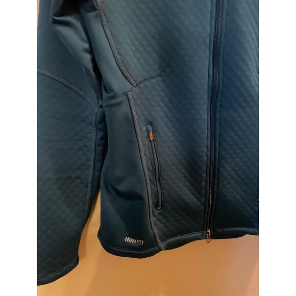 Women’s Sz M lightweight jacket, Nike Fit Thermal - Picture 7 of 7